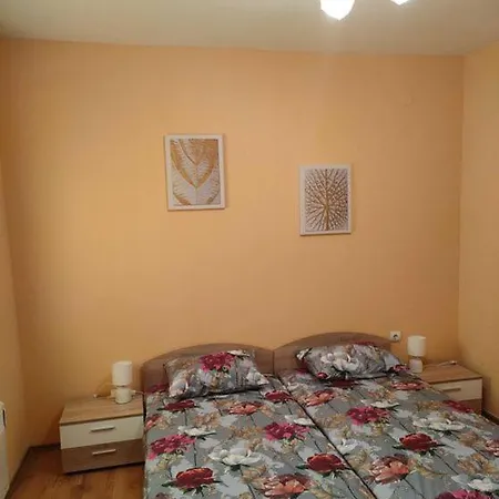 Apartment Evrika 2 ап 18